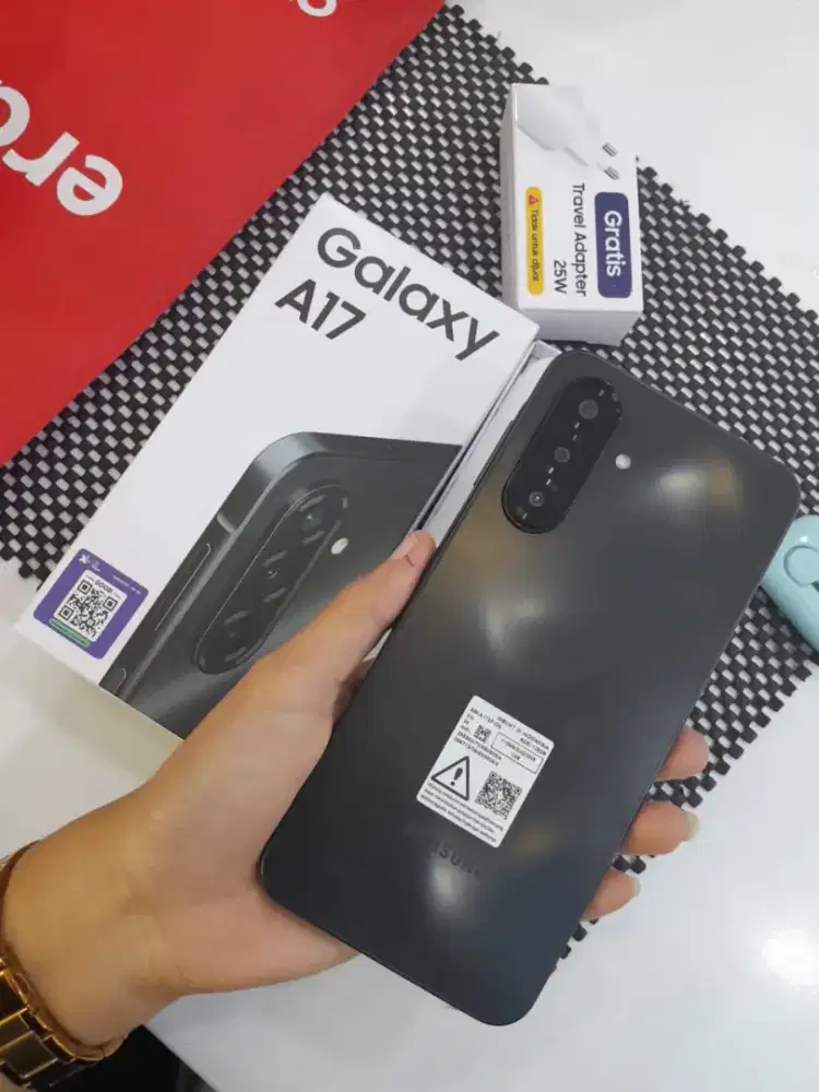Samsung A17 ram 8/256
