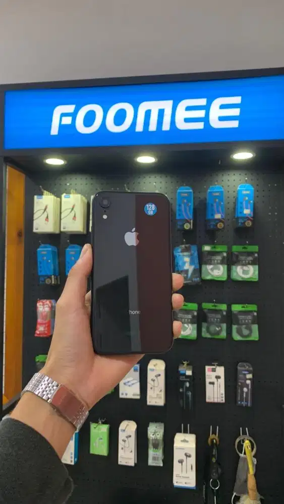 Iphone Xr 128 GB indosat Only