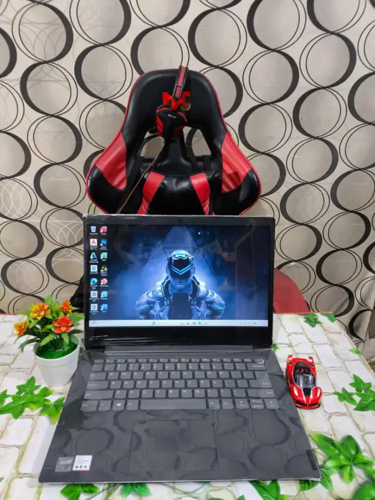 Laptop berkelas Lenovo Ideapad V14 Ace Super slim