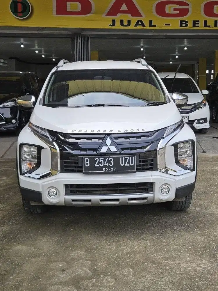 XPANDER CROSS 1.5 PREMIUM PACKAGE AT 2022 UNIT ISTIMEWA GRESH !