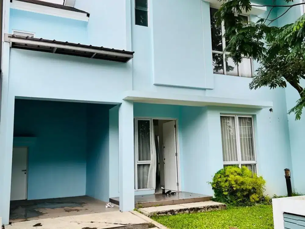 DISEWAKAN RUMAH 2 LANTAI SEMI FURNISHED, FORESTA BSD