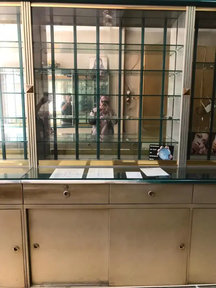 Display Rak Kosmetik/Kaca Mata