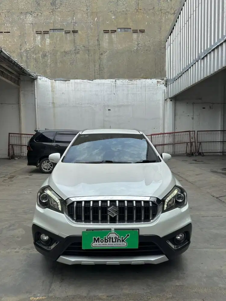 DP 1 JT. PAJAK 12-2026, SUZUKI NEW SX4 SCROSS / S-CROSS  AT 2019