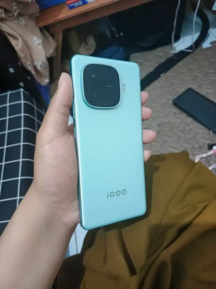 Jual Cepat IQOO Z9 5G RAM 8+8 / MEMORY 256 GB