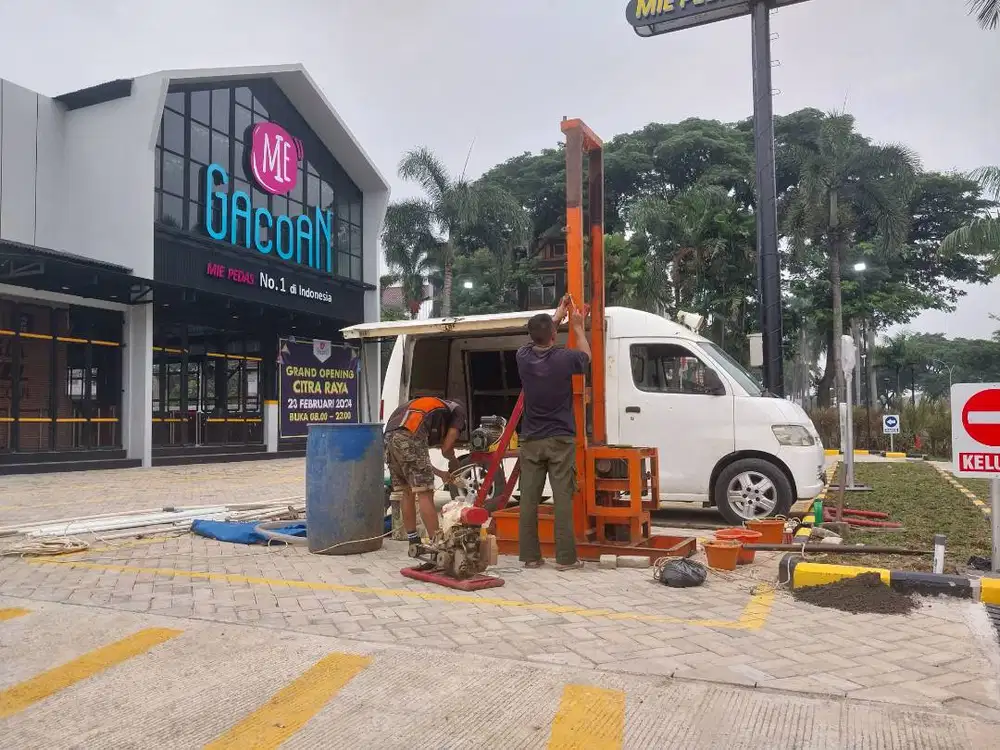Sumur Bor Komplit Pasar Rebo