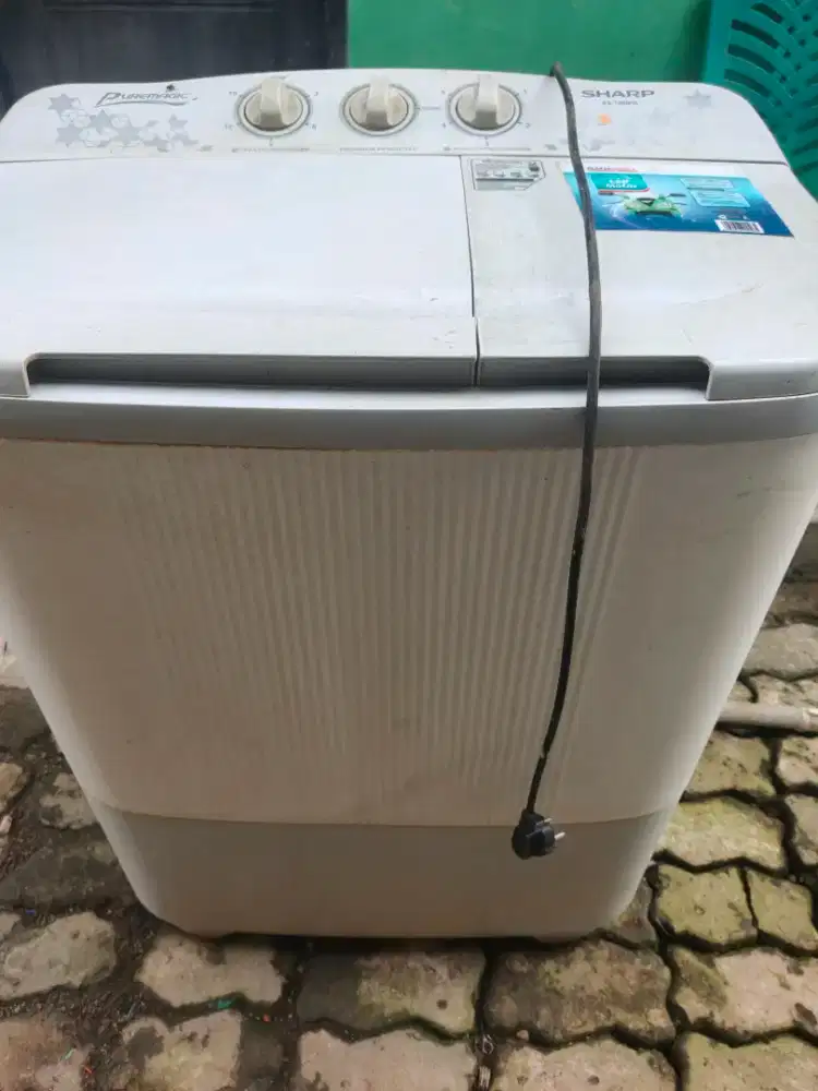 Mesin cuci Sharp seri EsT75 masih ORI smua blum pernah servis Bu cpt