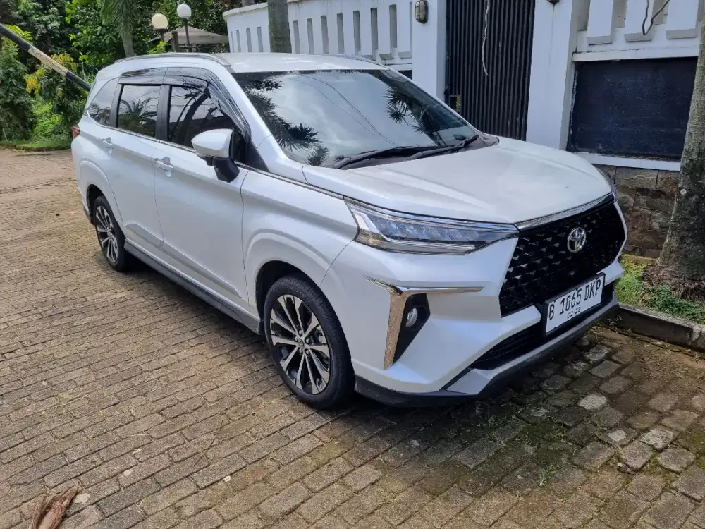 Dijual Toyota veloz type Q matic putih