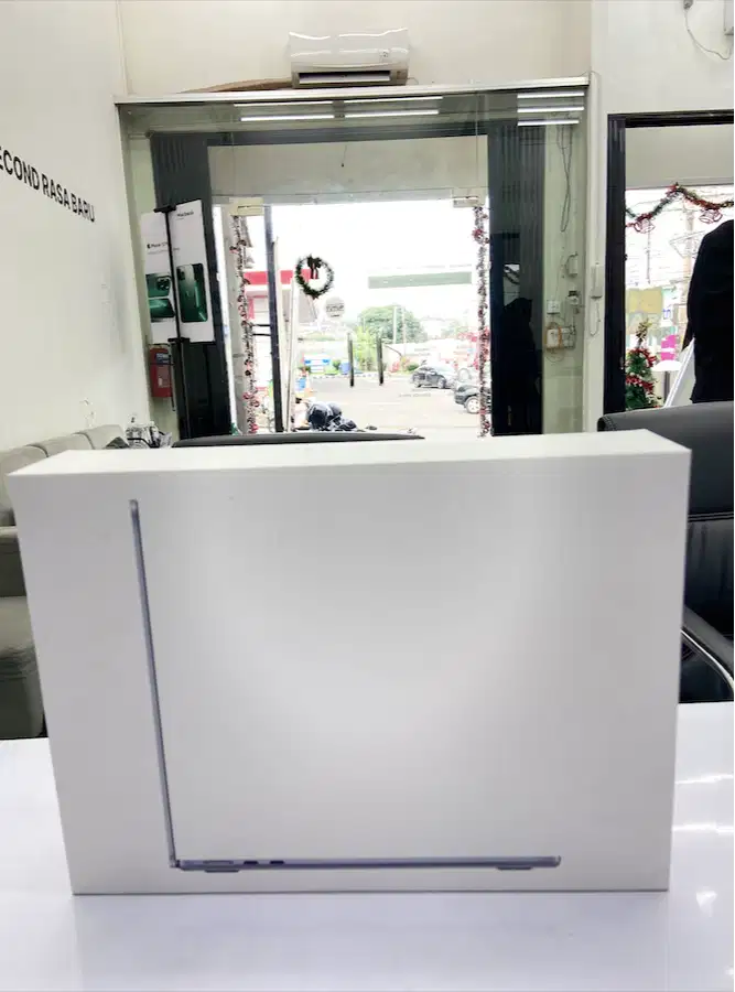 New Macbook Air 2025 Apple M4 16/256 GB