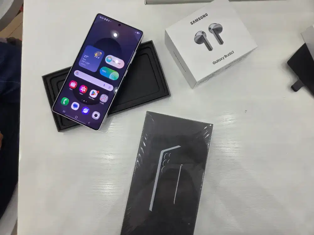 GALAXY S25 ULTRA + BUDS SERIES