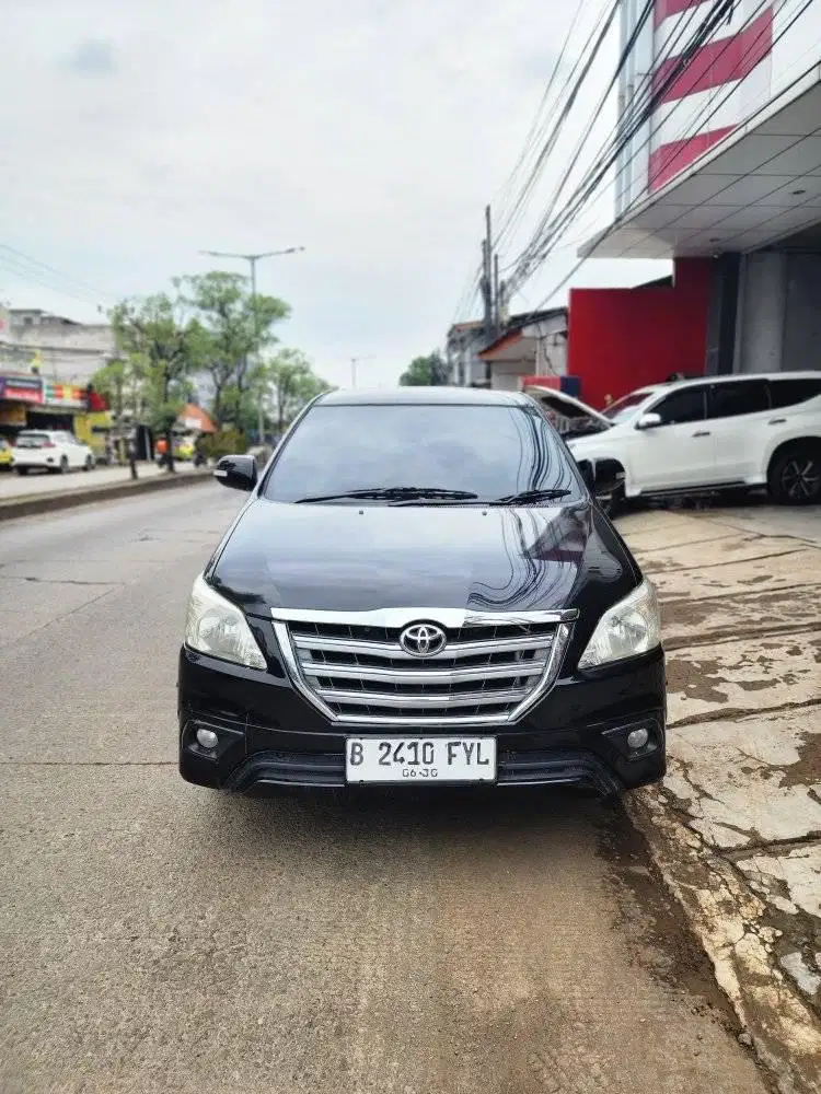 INNOVA 2.0 V AT 2013 UNIT ISTIMEWA PAJAK PANJANG GRESH LOW KM