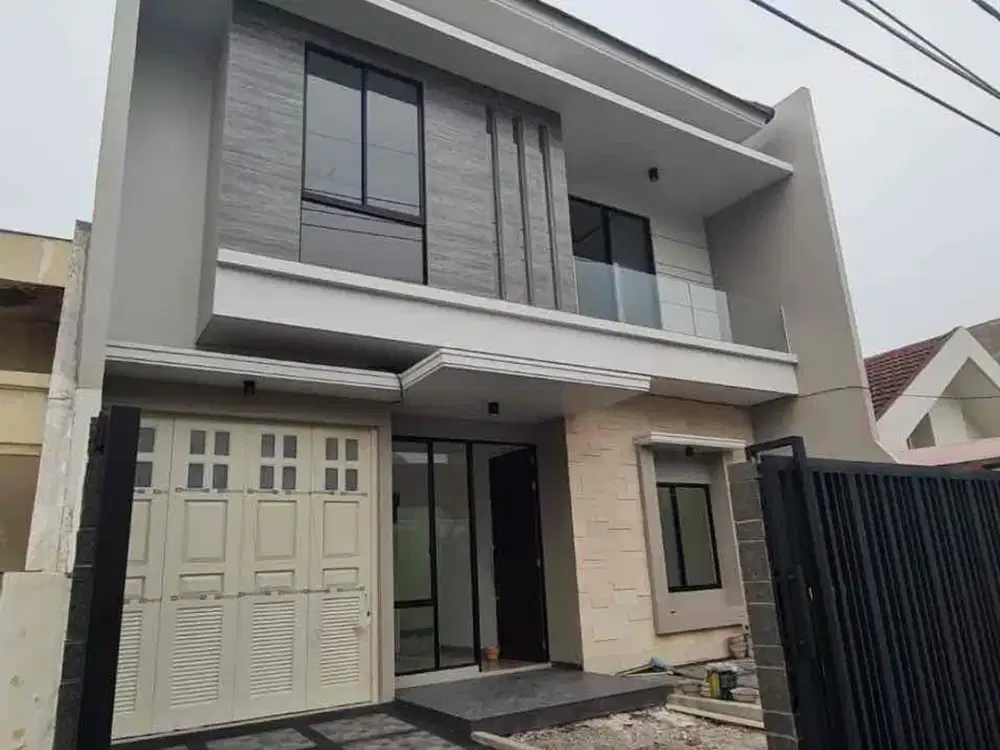 Baru Gress! DiJual Rumah Manyar Row Jalan 3 Mobil