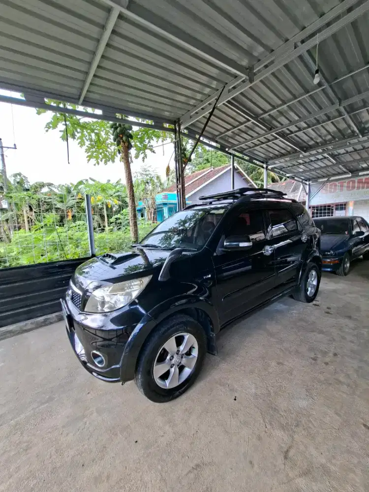 Rush tipe G tahun 2014