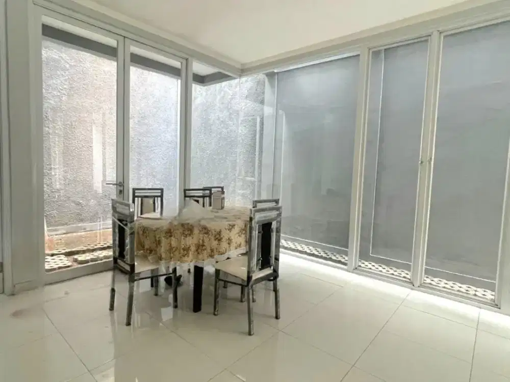 Rumah Homie Semi Furnished di Discovery Eola Emerald Lumina Cielo