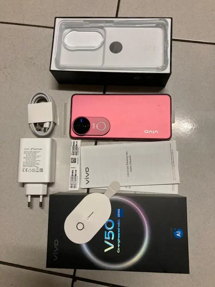 Vivo V50 5G 12/512 Harmony Red