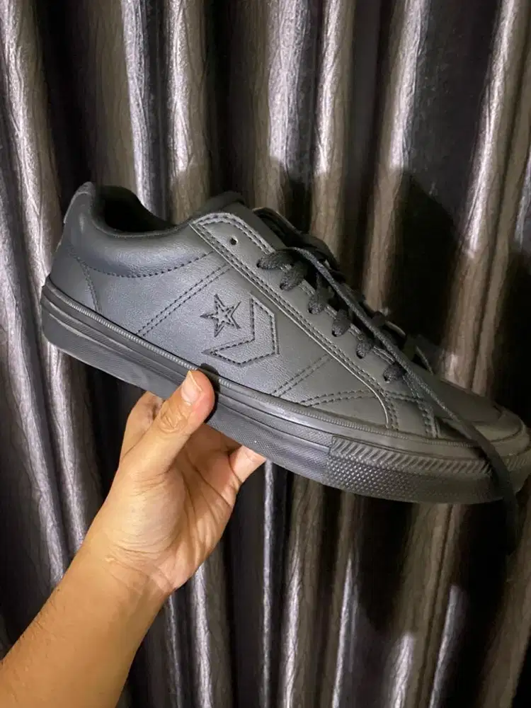 Converse Sport Casual Ox shoe in black faux leather