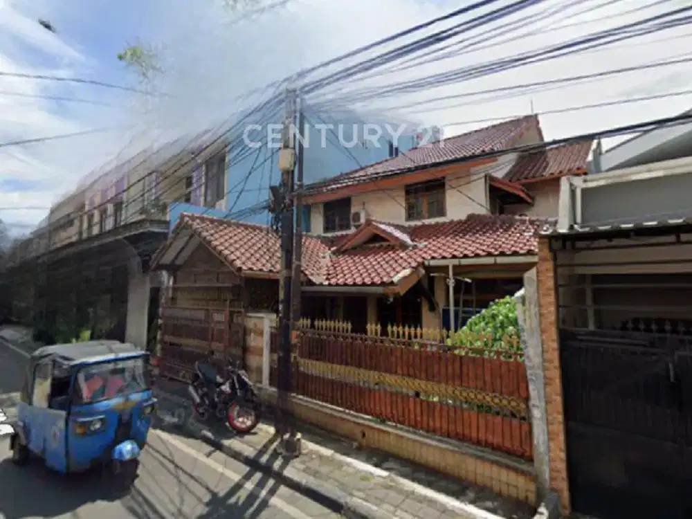 RUMAH DI JOHAR BARU COCOK UTK USAHA,  KANTOR ATAU TEMPAT TINGGAL