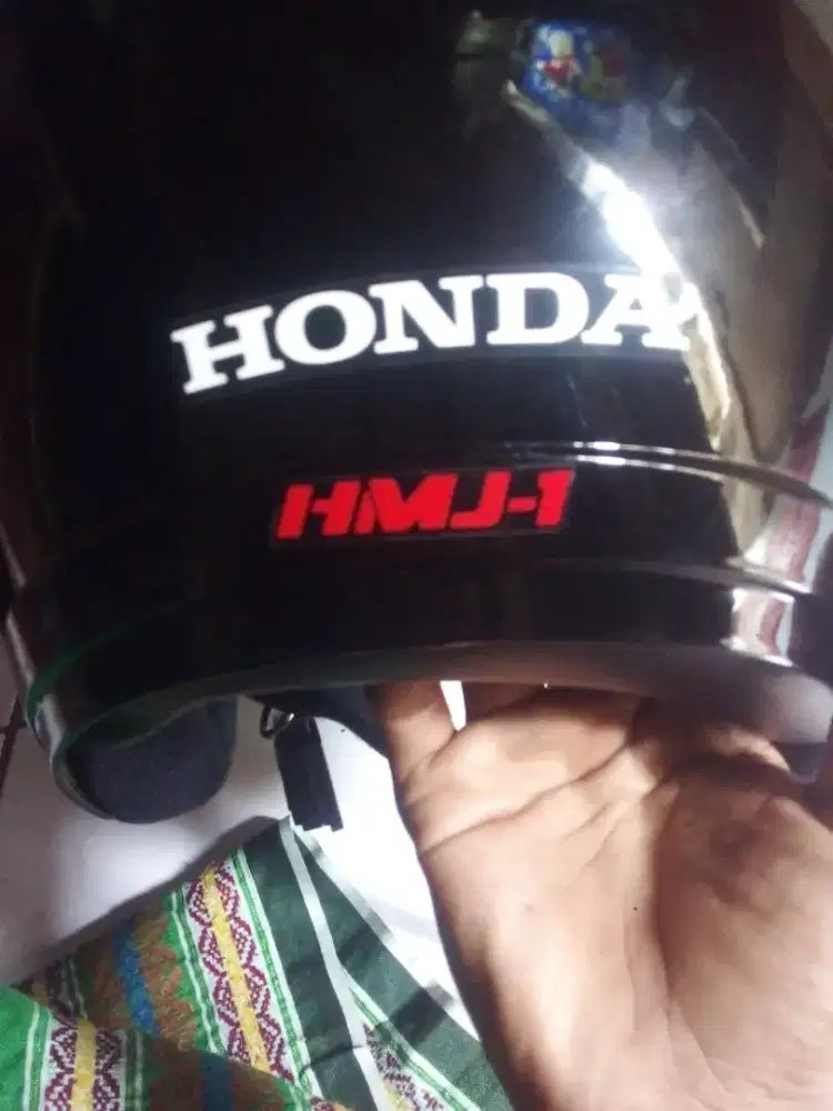 Jual helm honda  asli masih baru