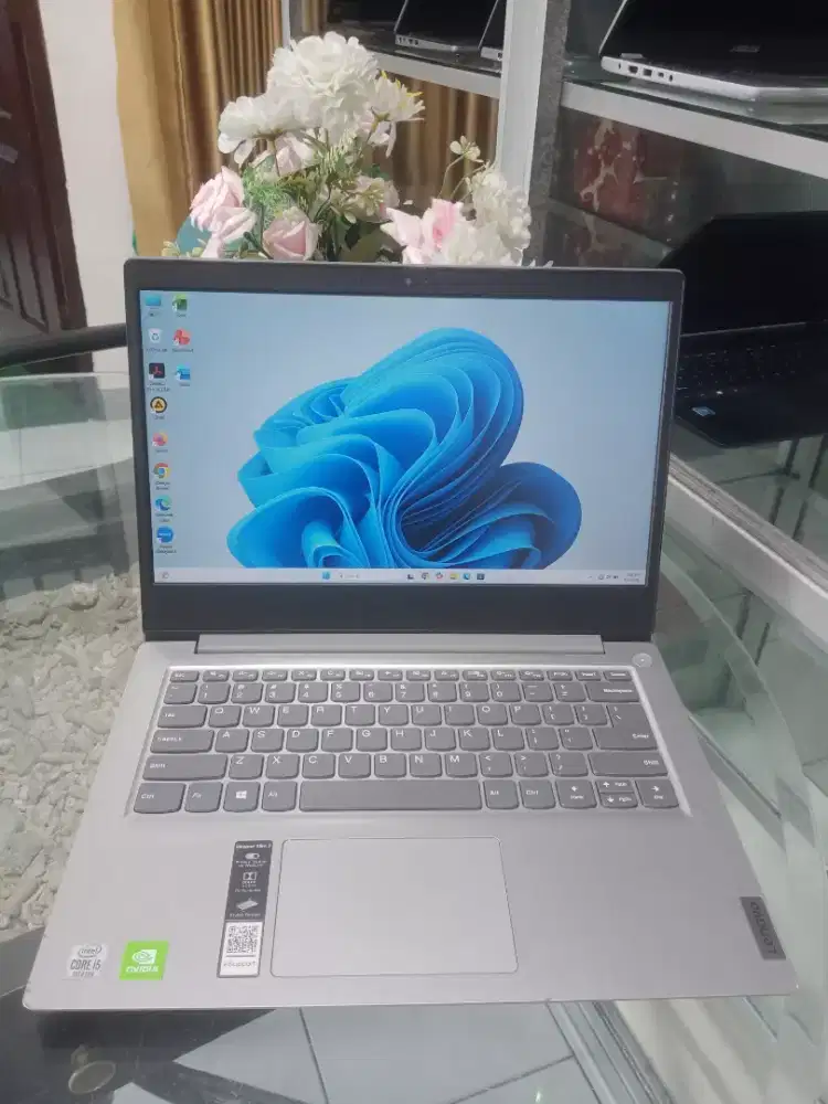Laptop Lenovo Ideapad Slim 3 Core I5 Gen 10 Ram 8 Ssd 512 Nvidia GF