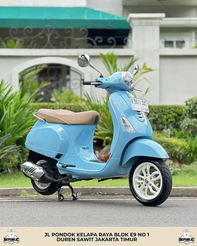 Piaggio Vespa LX125 IGET LED FACELIFT TH 2024 WARNA BLUE CAPRI