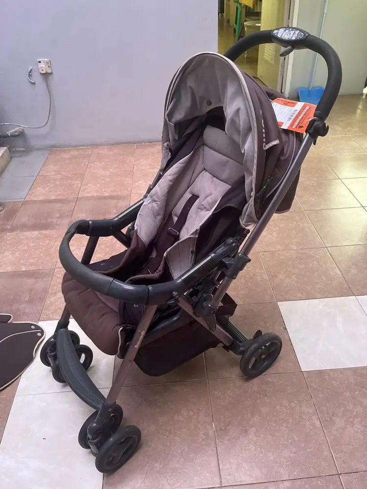 Combi Graco Stroller Urban Walker