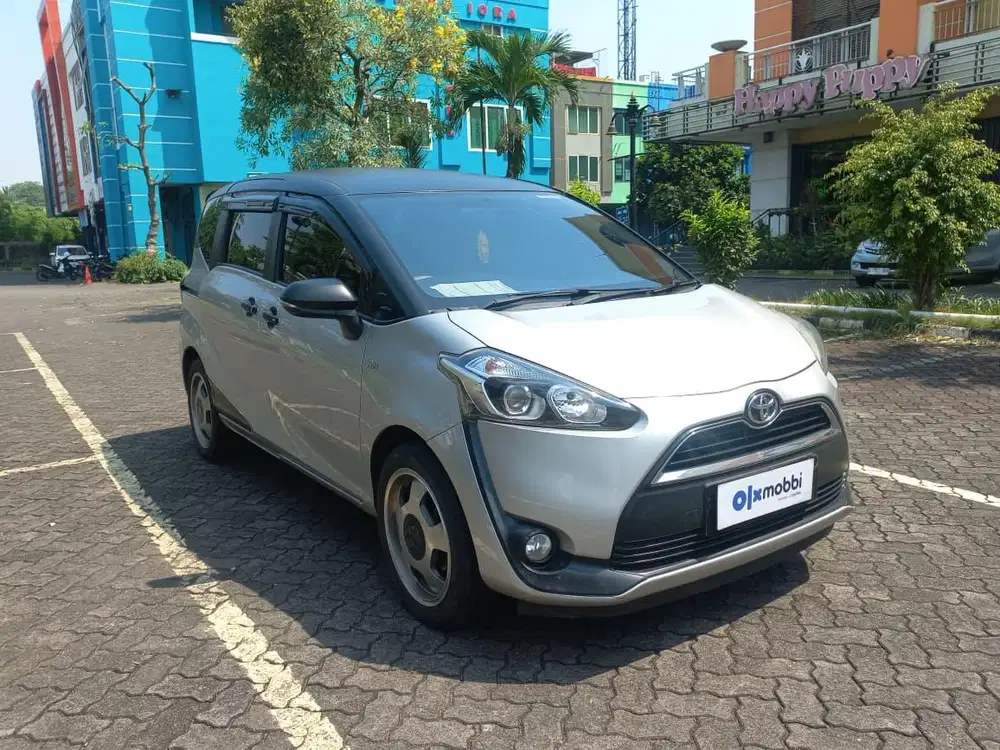 FOR SALE SIENTA 1.5 V MANUAL 2016, BERSERTIFIKAT ASTRA, DP MINIM! GASS