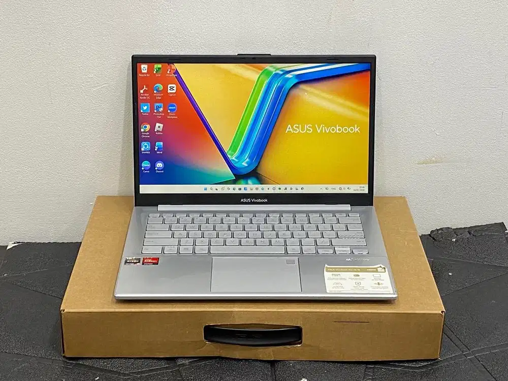 Laptop Asus Vivobook Go 14 E1404F Prosesor AMD Ryzen 5 7520U