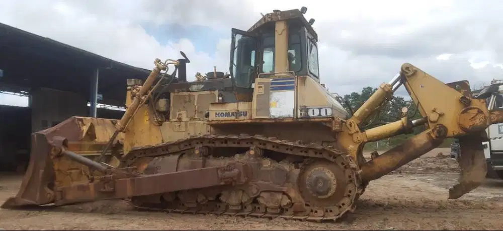 Komatsu Dozer D375-5 SN 19520