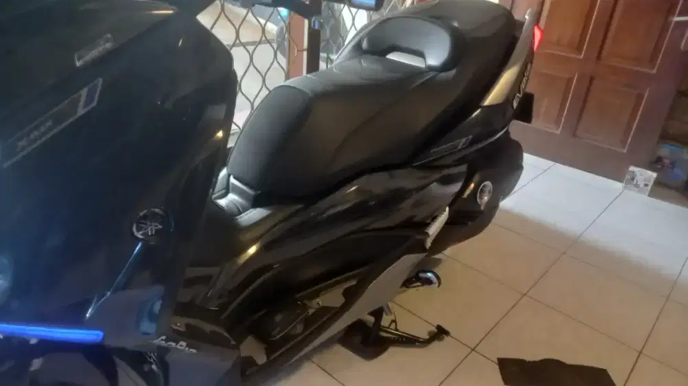Yamaha X-Max 250cc