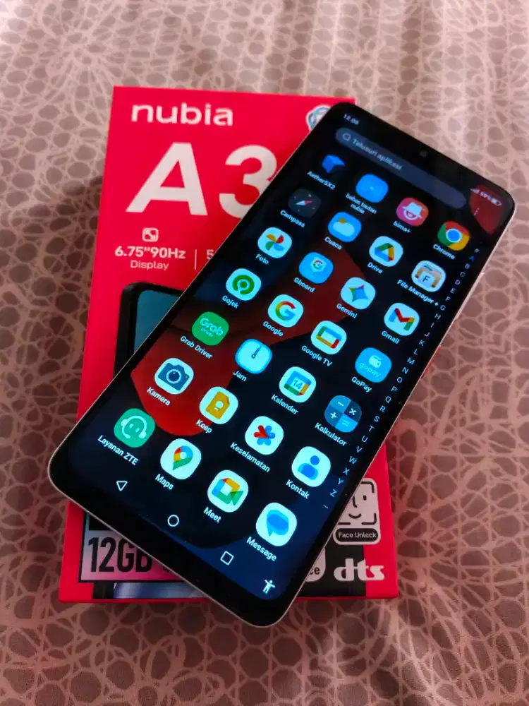 Nubia A36 Titanium Gold 4/64