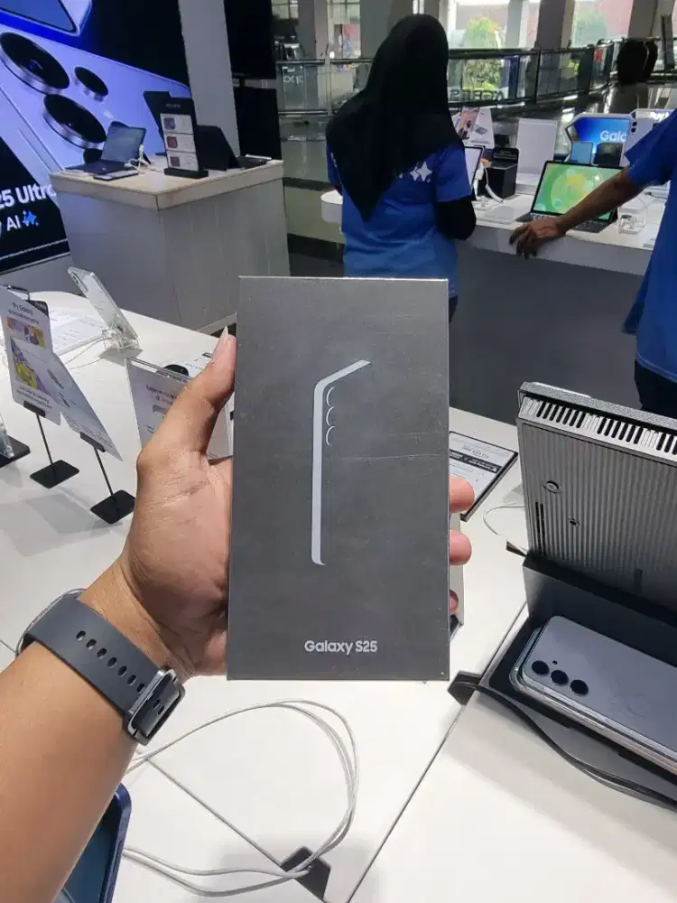 SAMSUNG GALAXY S25 12/256 GARANSI RESMI SEIN NEW SEGEL MURAH