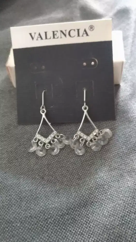 Jual anting panjang segitiga