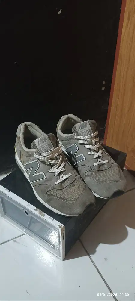 Sepatu NB 996 Made in USA