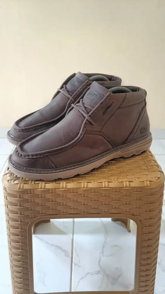 Sepatu Caterpillar original size 40