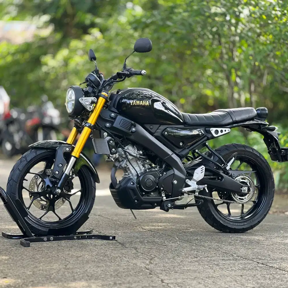 YAMAHA XSR 155 2023 BLACK KM 700 PERAK PAJAK PANJANG FULL ORI