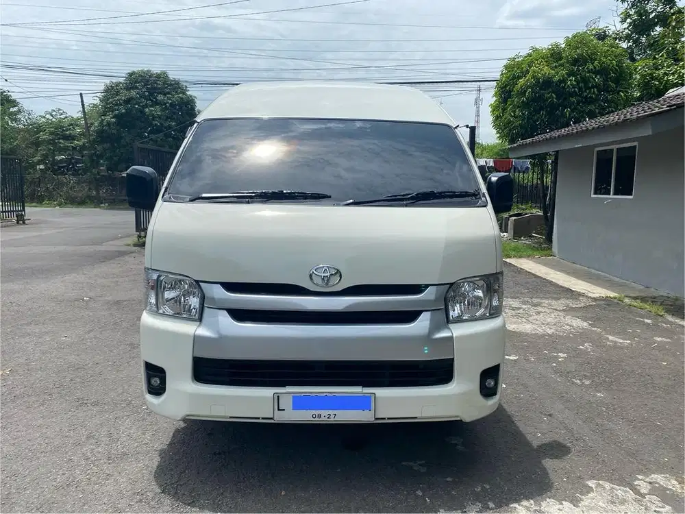 Toyota Hiace Commuter 2022 Manual