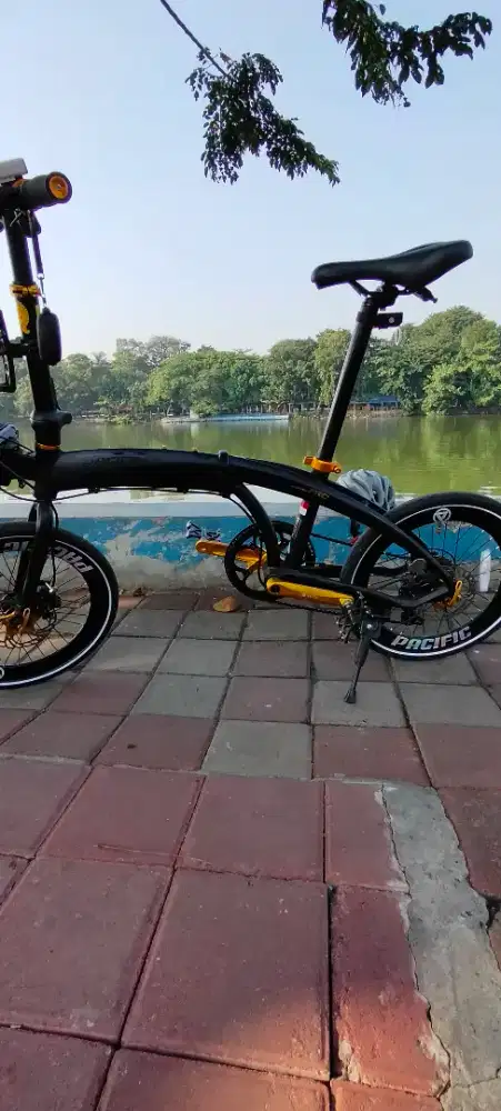 Sepeda lipat pacific noris pro, 20