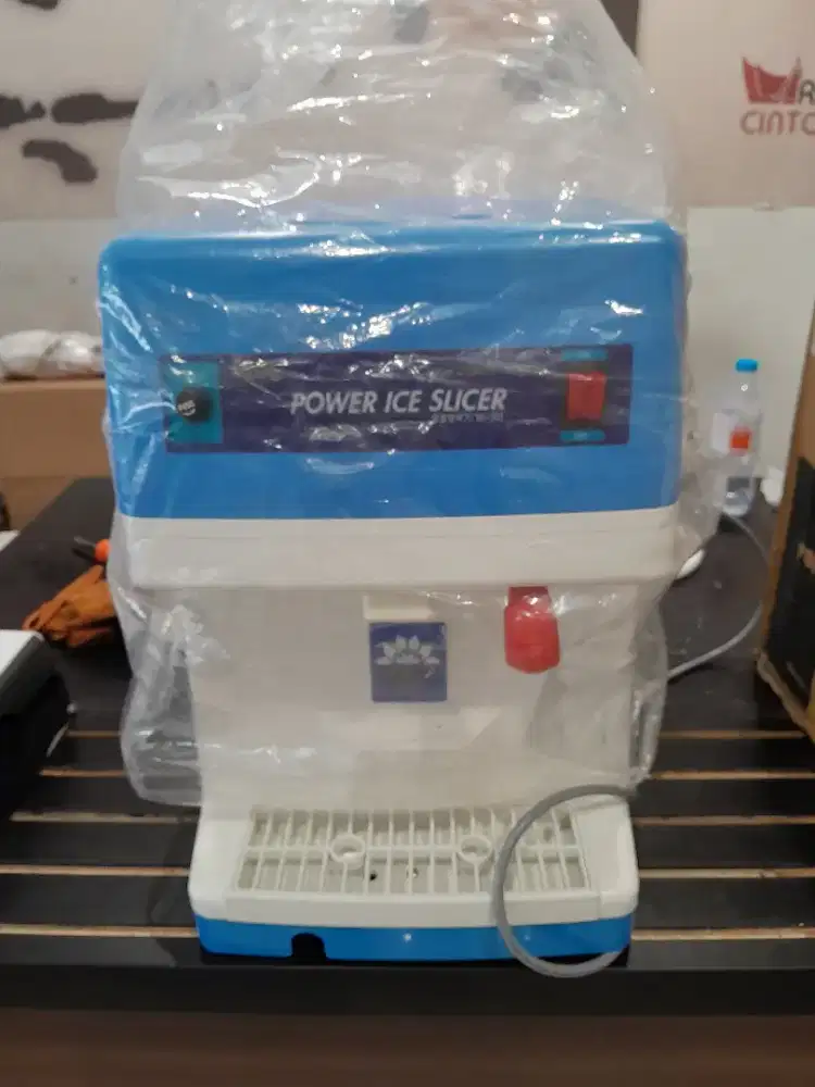 Mesin es serut ice bingsoo slicer korea masih baru