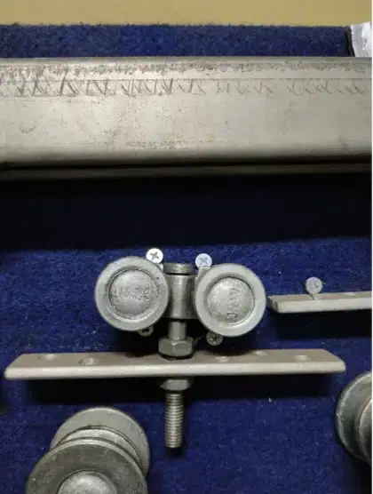 Roda Atas Lipat Tengah GR 4 (tipe  2400 & 6800)