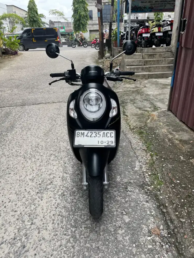 Dijual cepat Honda Vario 160 tahun 2022