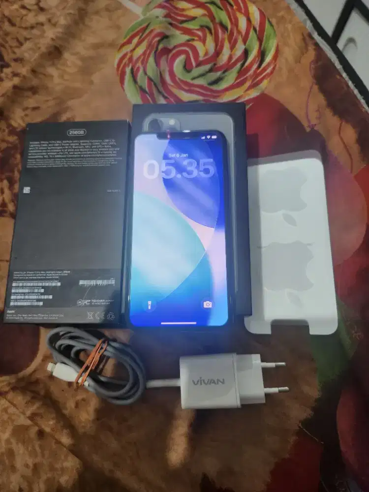 iPhone 11 pro max. 256. All operator