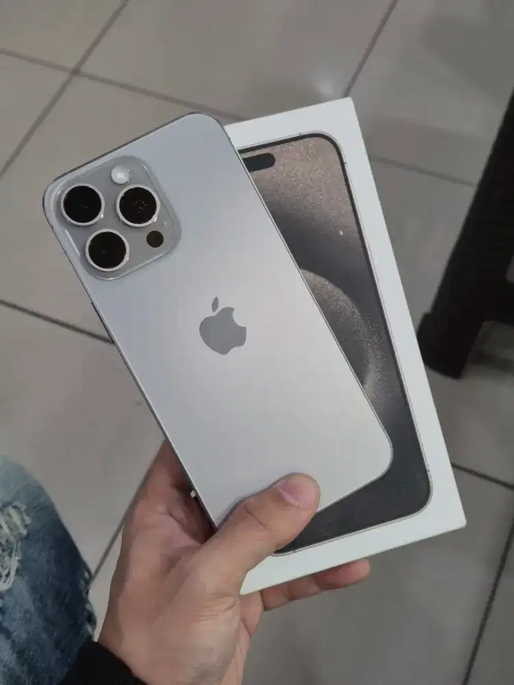 iPhone 15 Pro Max 256 Gb iBox