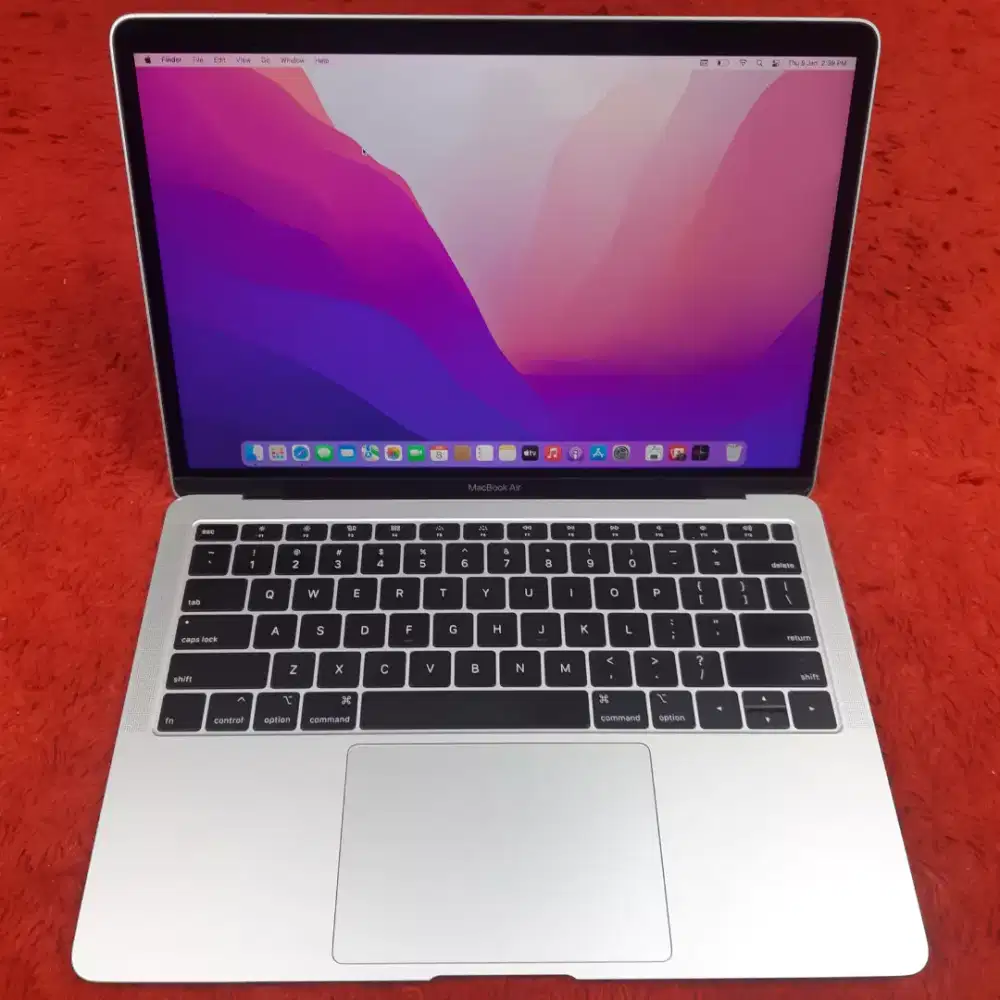Macbook air 2019 ram 16gb ssd 256gb i5 siap pakai bisa cod