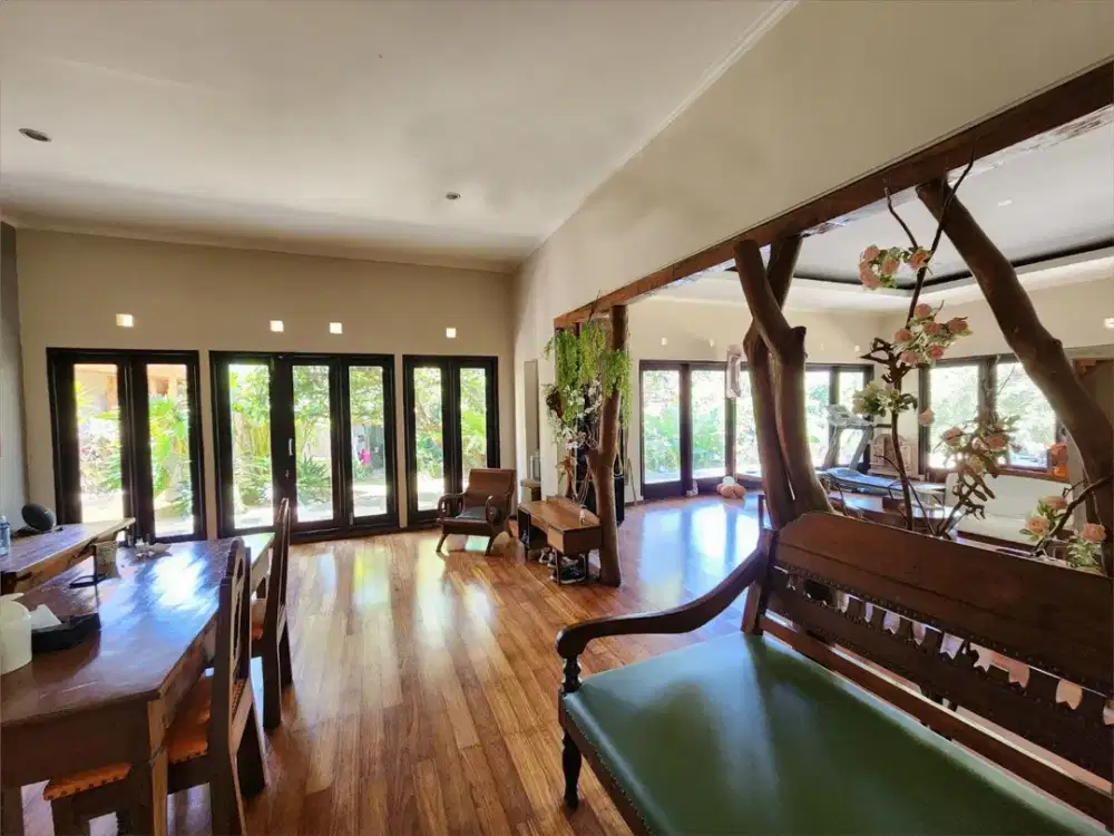 Rumah Luas Hitung Tanah di Rancabentang, Ciumbuleuit Bandung