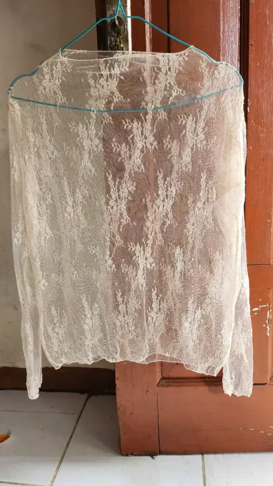 Iner brukat warna bw