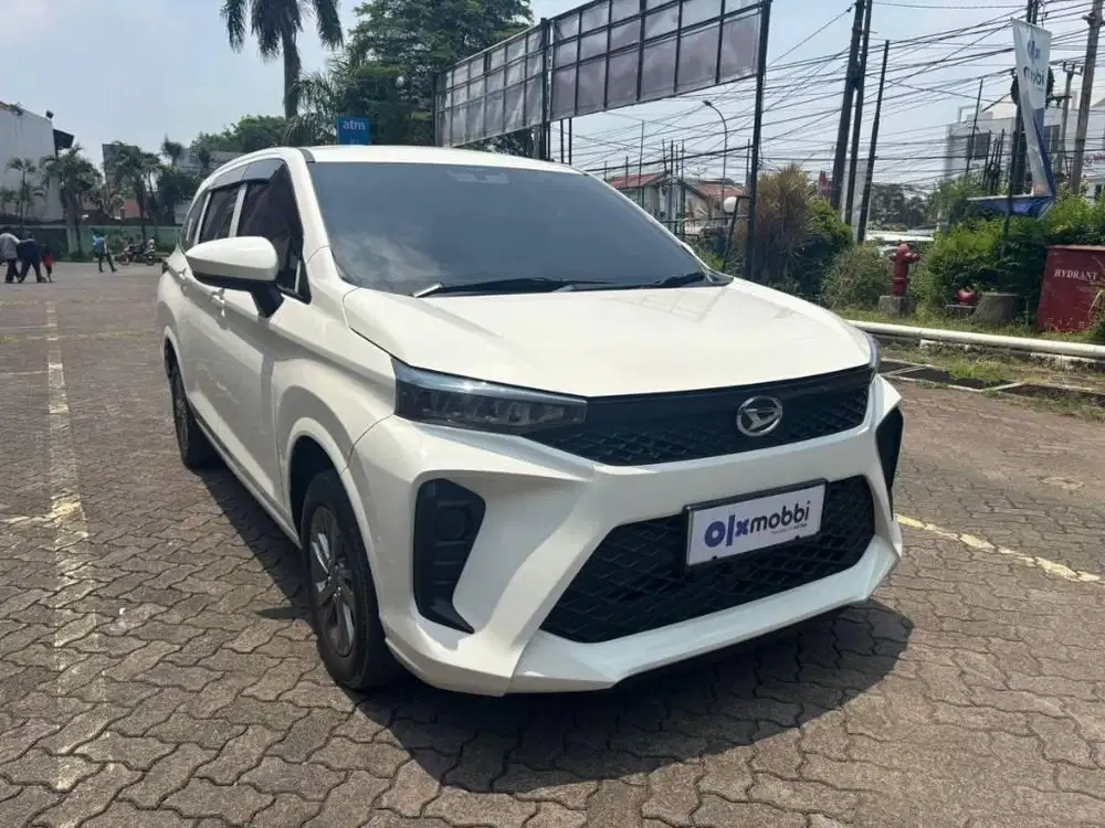 Pajak Panjang - Daihatsu Xenia 1.3 X Bensin-MT 2023 Putih