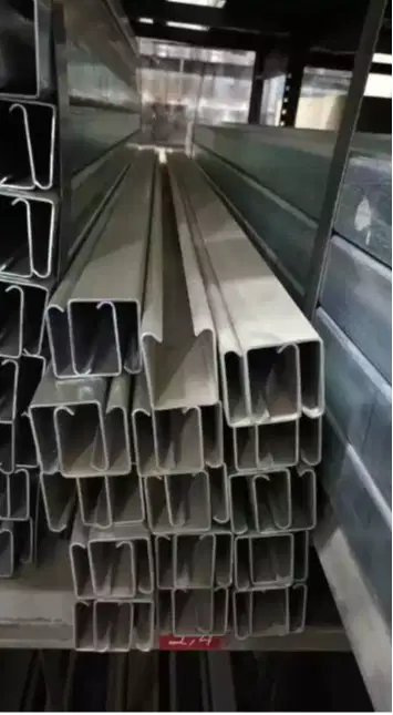 Rel Atas 2,4 Meter 4800 Komponen Pintu Garasi Sliding Tikung Lipat