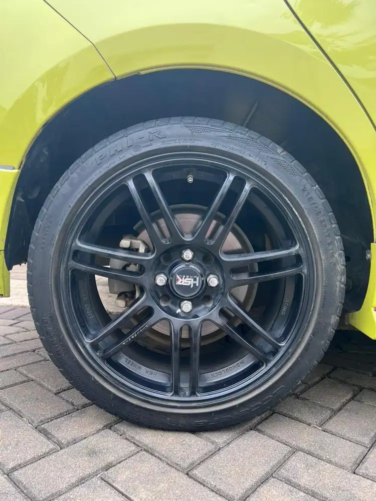 Velg HSR Original R17 4x100 Yaris Jazz
