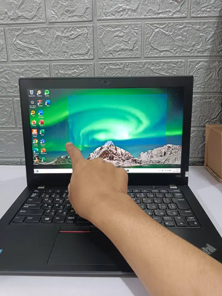 Laptop Lenovo Thinkpad X280 i5 8th Ram 8GB Ssd 256GB MURAH