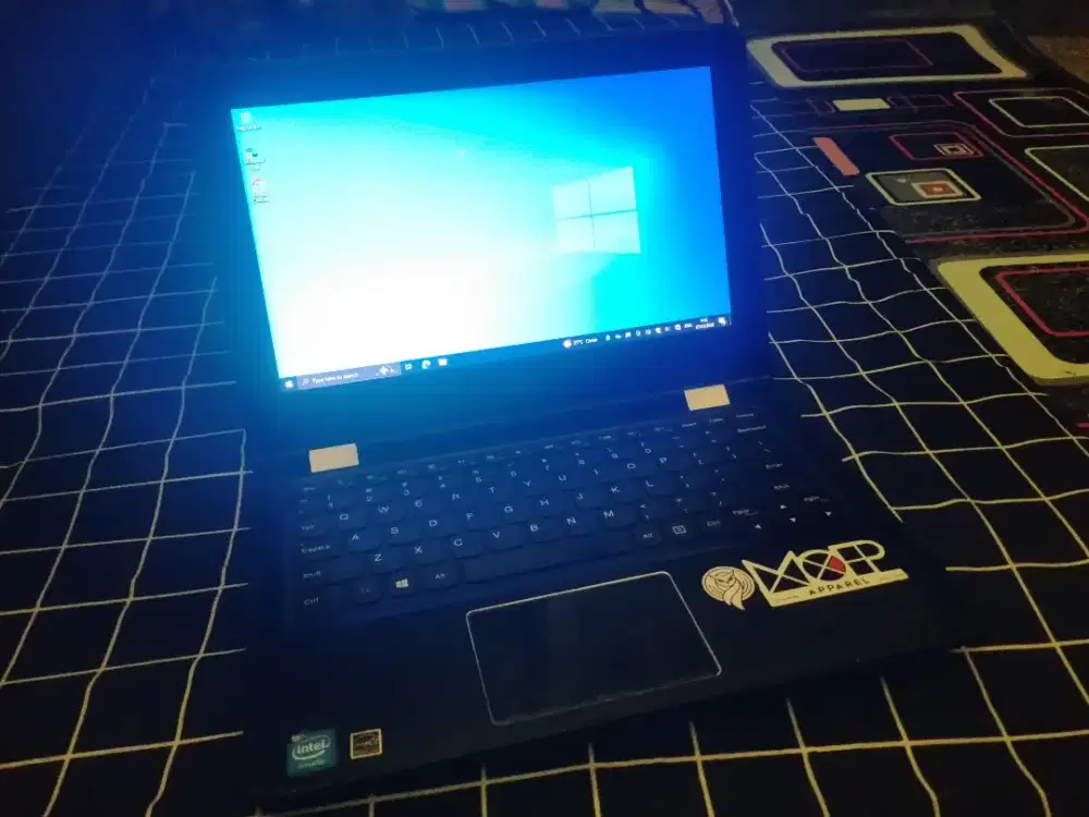 Notebook Lenovo yoga 300 11iBR