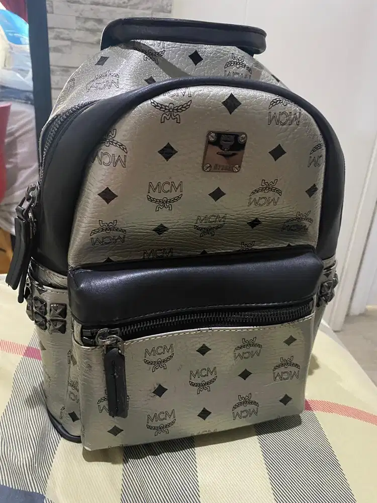 PRELOVED TAS BACKPACK MCM Black Silver, ransel wanita